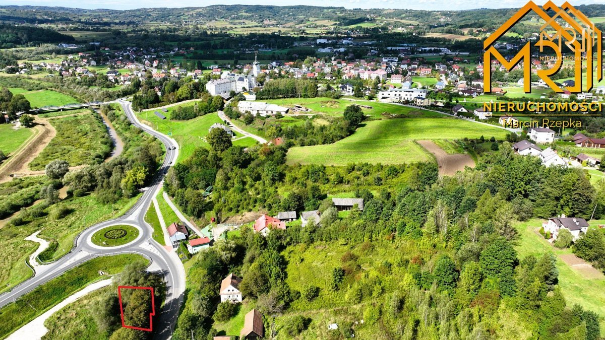 Dom z dużą działką 1,53 ha w centrum Tuchowa — zdjęcie 3