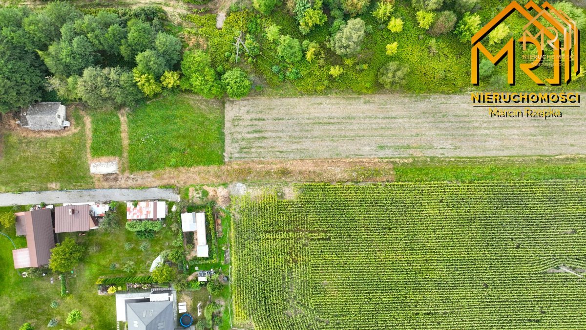 Sześć działek pod zabudowę – od 8 do 15 ar, blisko — zdjęcie 24