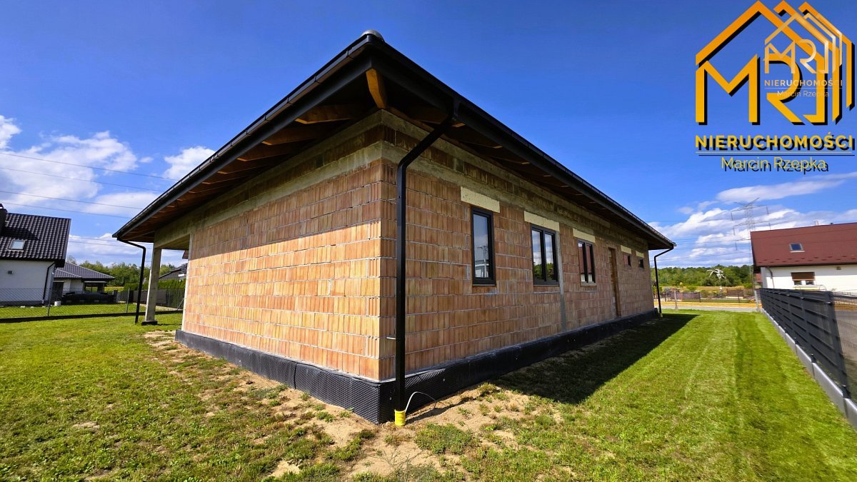 Dom parterowy z antresolą – Wierzchosławice, 13 km — zdjęcie 4