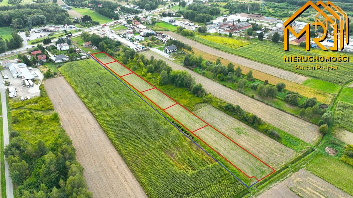 Sześć działek pod zabudowę – od 8 do 15 ar, blisko