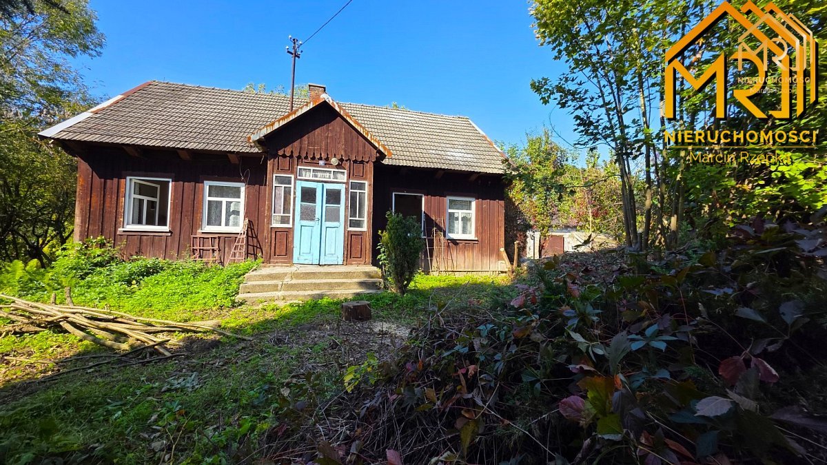Drewniany dom do remontu – Siedliszowice, gm. Żabn — zdjęcie 2