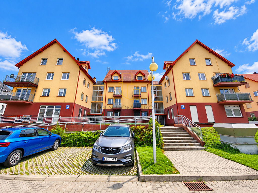 Apartament 3 pok/60m/garaż / komórka /Lux/2010