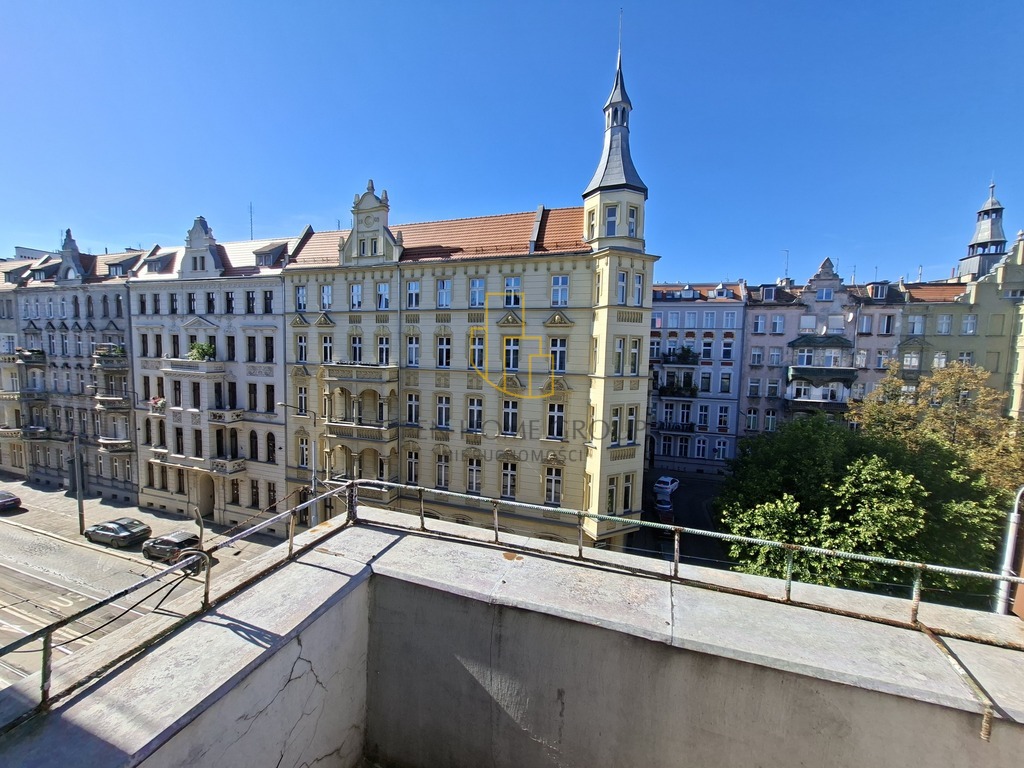 Przestronne pokoje w sercu Wrocławia (Plac Grunwaldzki)