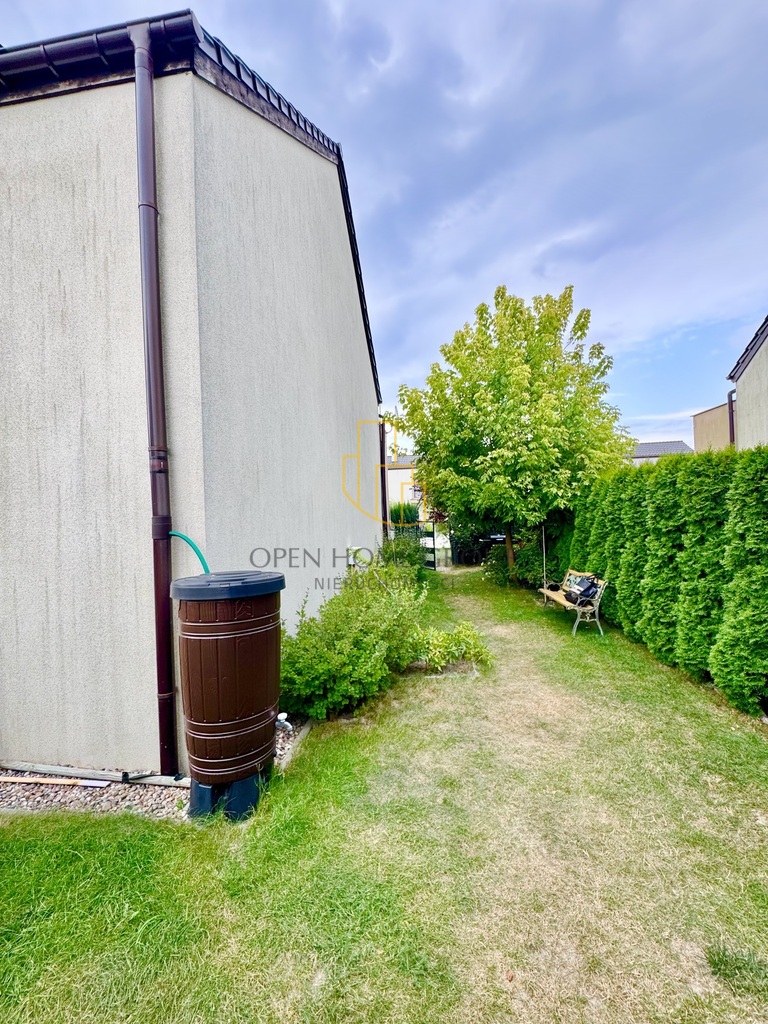 Ok Leśnica - balkon- ogród- strych- parking-3pokoje — zdjęcie 16