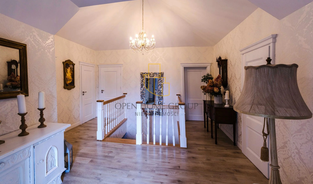 Wyatkowa Rezydencja Cieplice Top/2019/Widok Góry! — zdjęcie 17