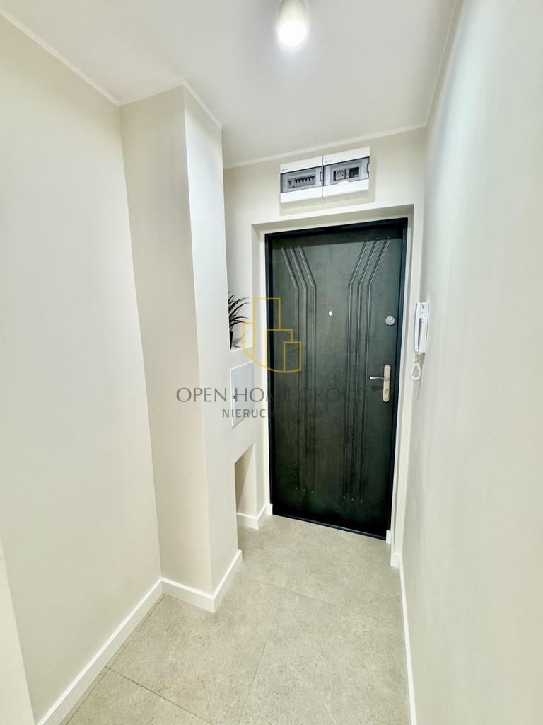 Top-Grabiszyńska-kawalerka-balkon-piwnica-po remoncie — zdjęcie 11