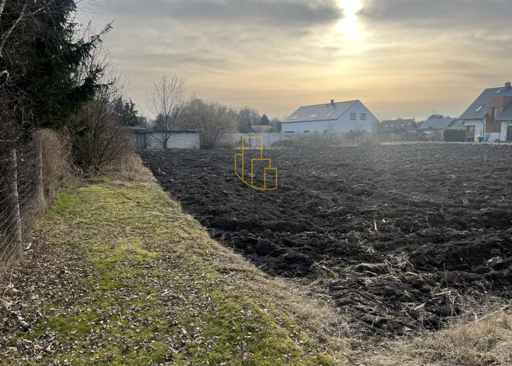 Żerniki Wrocławskie, działka budowlana 1305 m2 — zdjęcie 4
